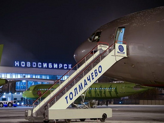 Пассажир рейса Новосибирск-Баку угрожал взорвать самолет