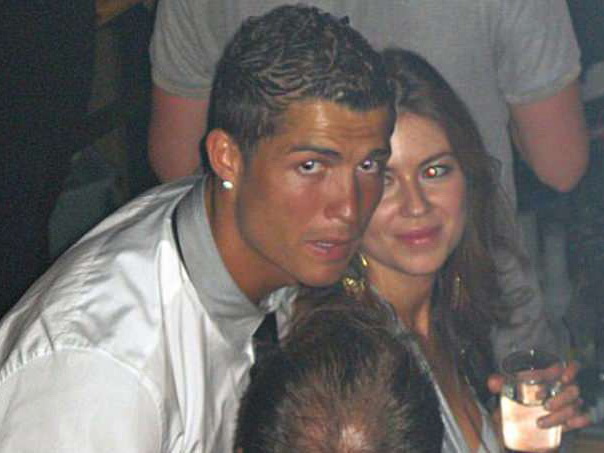 Американская модель рассказала, как ее насиловал Роналду – ФОТО