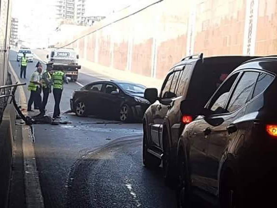 Вагиф Асадов об упавшем в туннель автомобиле: «Хорошо, что не рухнул на другие машины» - ФОТО – ВИДЕО – ОБНОВЛЕНО