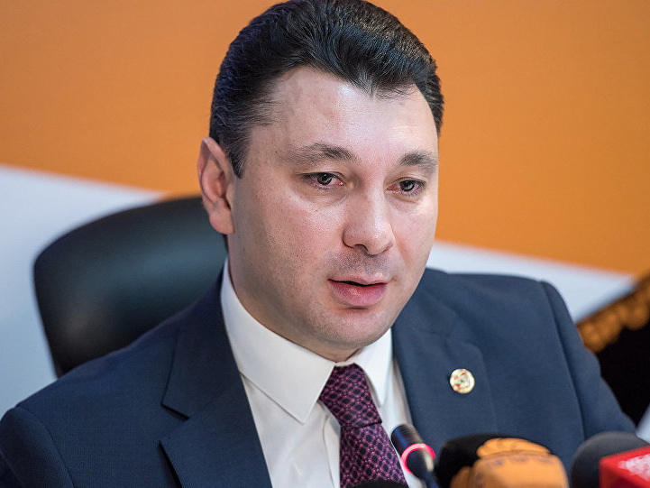 Вице-спикер парламента Армении: У нас будет не премьер, а царь, диктатор или тиран