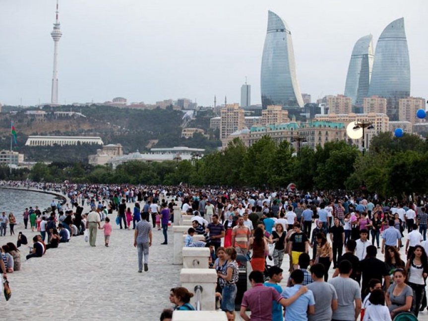 По коэффициенту прочности общественно-политической стабильности Азербайджан занимает первое место на постсоветском пространстве