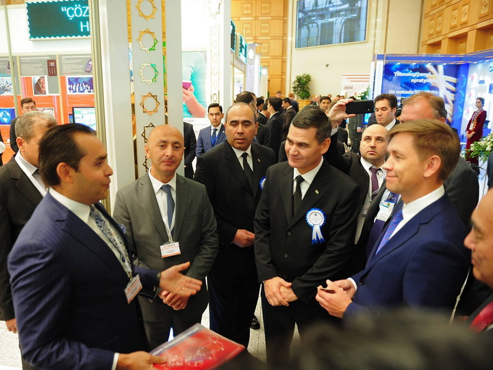 AzerTelecom приняла участие в международной выставке в Туркменистане - ФОТО