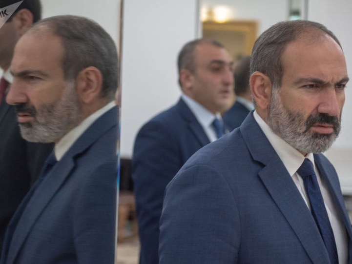 Пашинян призвал армян отреагировать в случае необходимости