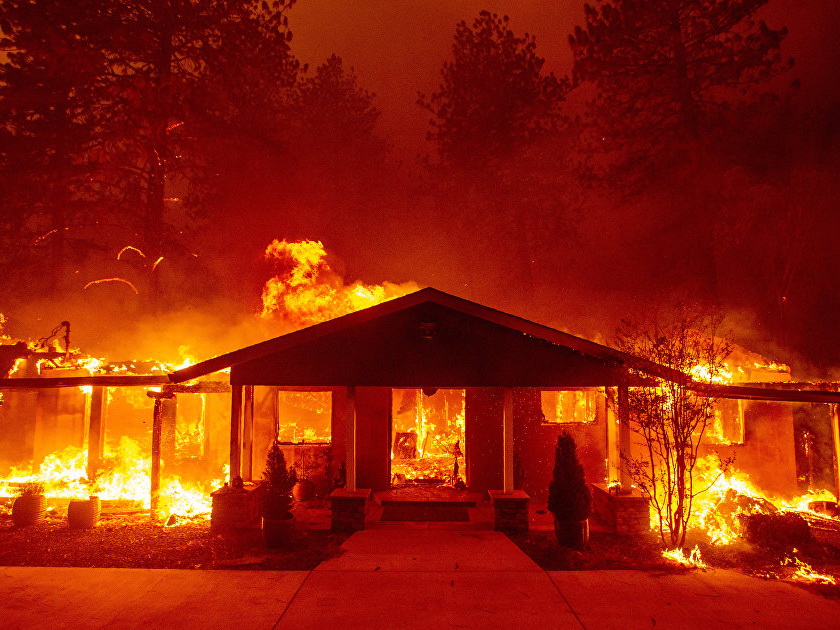 Ад на земле: Лесные пожары в Калифорнии уничтожили город Парадайс, на очереди Малибу – ФОТО – ВИДЕО