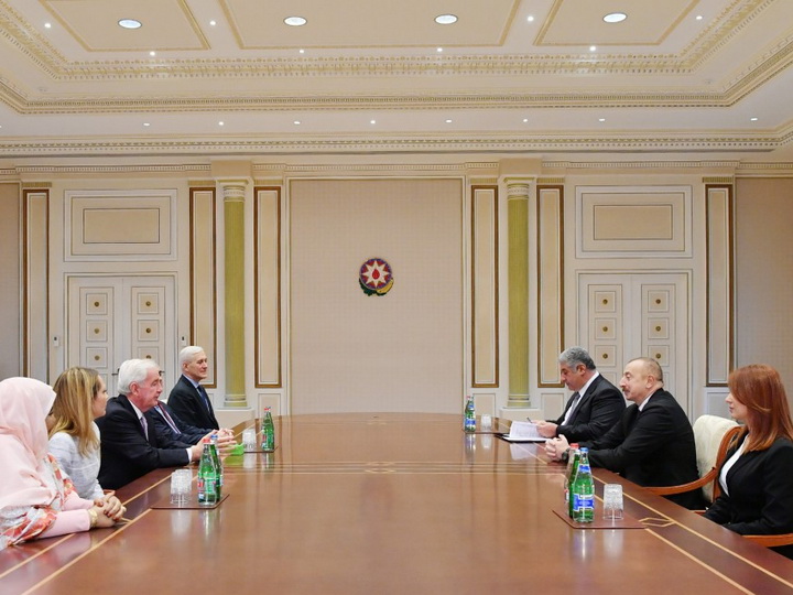 Президент Ильхам Алиев принял делегацию во главе с президентом WADA