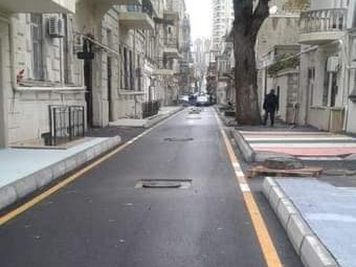 В Баку улицу с 5-метровыми тротуарами сделали еще и разноцветной – ФОТО