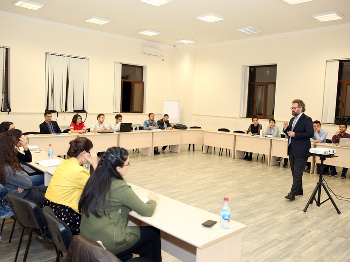 Программа MBA в Бакинской Высшей школе нефти: учиться управлять у менеджеров – ФОТО