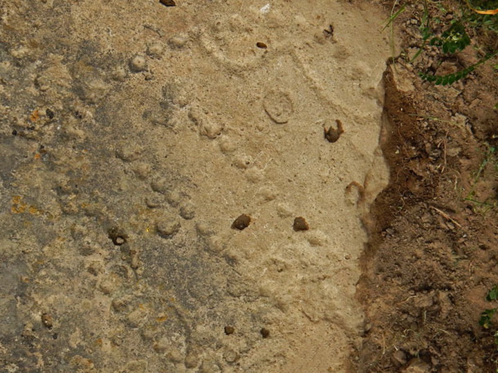 В Азербайджане найдена высеченная на скале игра, которой более 4 тысяч лет - ФОТО