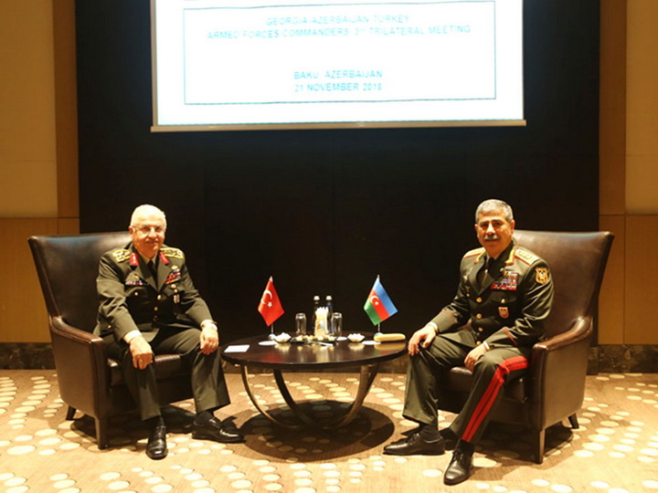 Закир Гасанов встретился с начальником Генерального штаба Турции - ФОТО