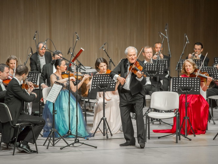 В Центре Гейдара Алиева состоялся концерт Венского фестивального оркестра Штрауса - ФОТО