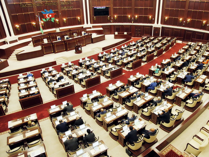 Парламент утвердил госбюджет на следующий год
