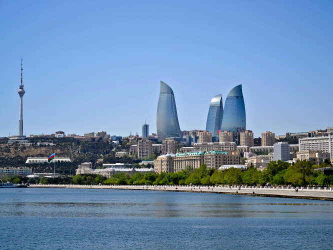 В Баку состоится встреча начальника Генштаба РФ и главкома сил НАТО в Европе
