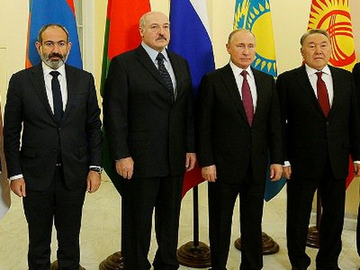 Лукашенко: «Я, Путин и Назарбаев задали Пашиняну один вопрос»