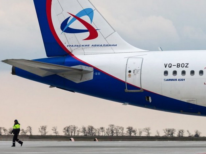 Российский самолет при взлете разбил хвост о взлетно-посадочную полосу