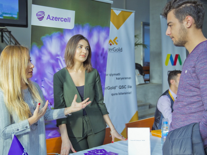Azercell помогает молодежи с трудоустройством – ФОТО