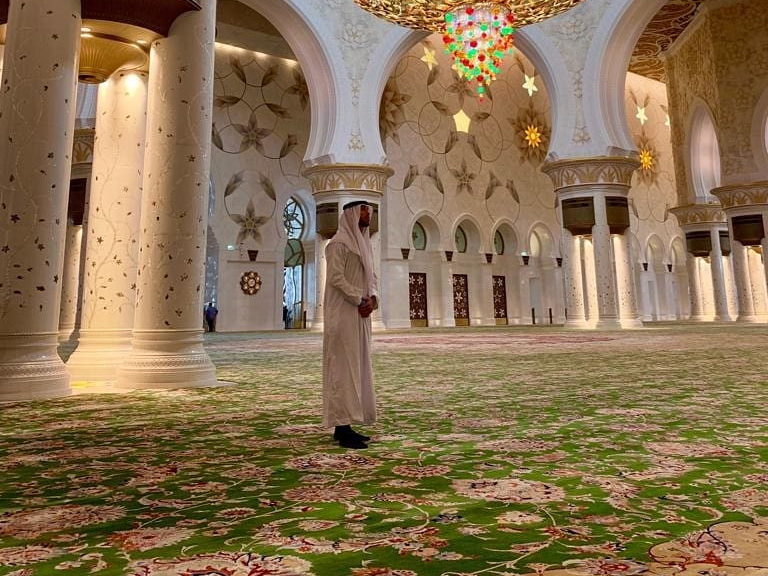 Серхио Рамос остался в восторге от мечети шейха Зайда в Абу-Даби – ФОТО