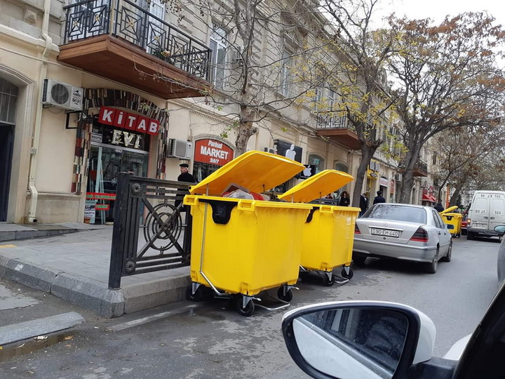 Каждый из районов Баку получит новые мусорные баки своего цвета – ФОТО