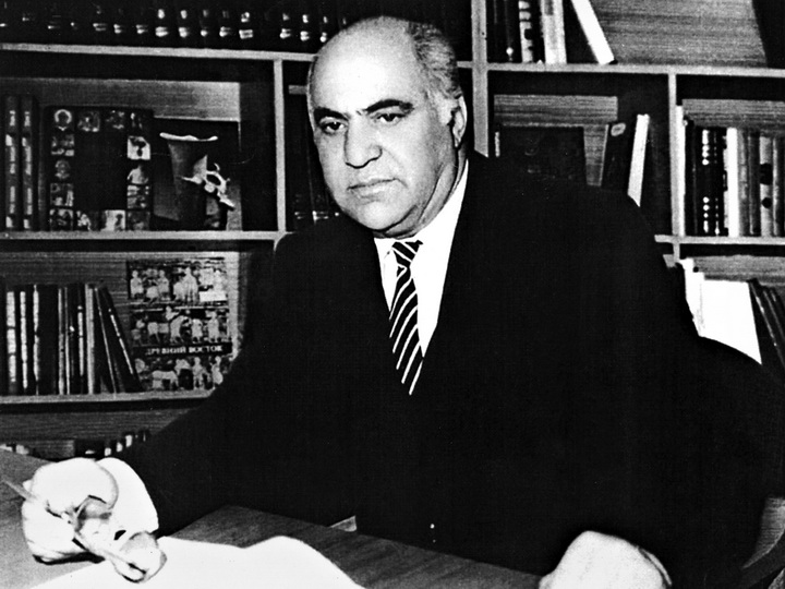 90 лет со дня рождения выдающегося азербайджанского ученого-языковеда академика Афада Гурбанова – ФОТО