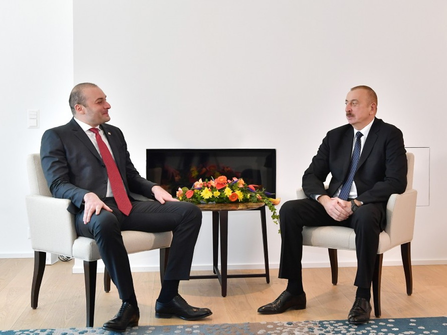 В Давосе состоялась встреча Президента Азербайджана и премьер-министра Грузии - ФОТО