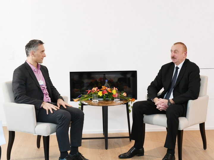 Состоялась встреча Президента Ильхама Алиева с генеральным исполнительным директором компании Signify - ФОТО