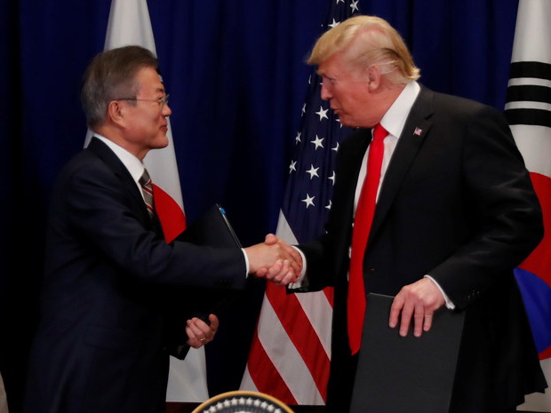 Трамп и Мун Чжэ Ин обсудят предстоящий саммит США и КНДР