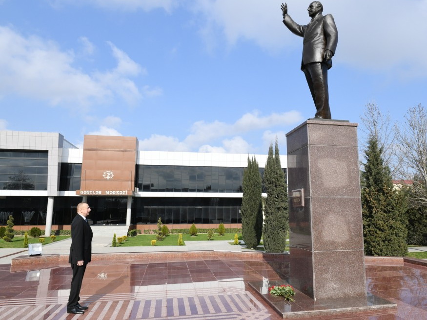 Президент Ильхам Алиев прибыл в Бейляган