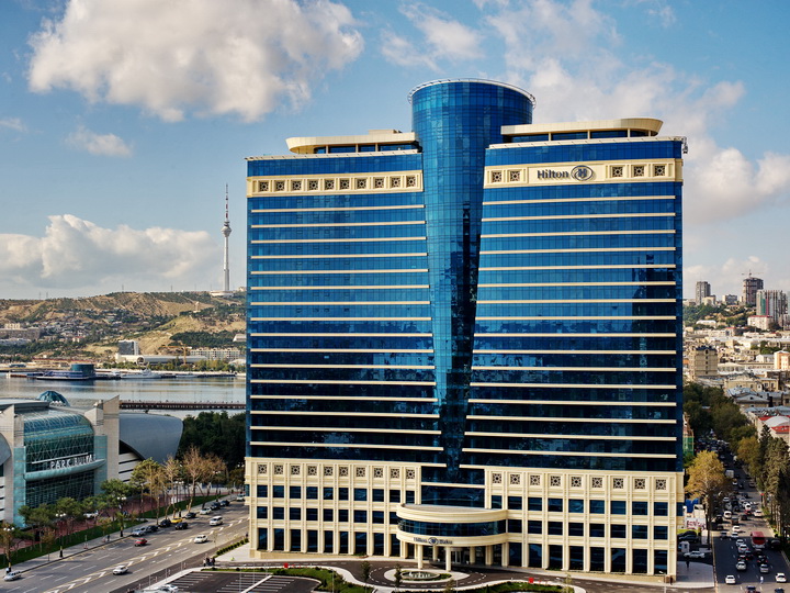 Сюрприз от Hilton Baku команде Baku City Circuit – ФОТО - ВИДЕO