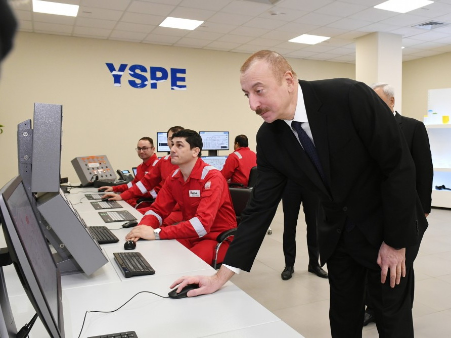 Ильхам Алиев принял участие в открытии  завода  SOCAR Polymer