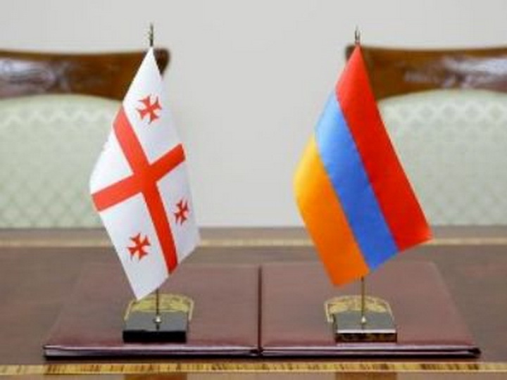 Министры обороны Армении и Грузии подписали программу сотрудничества на 2019 год
