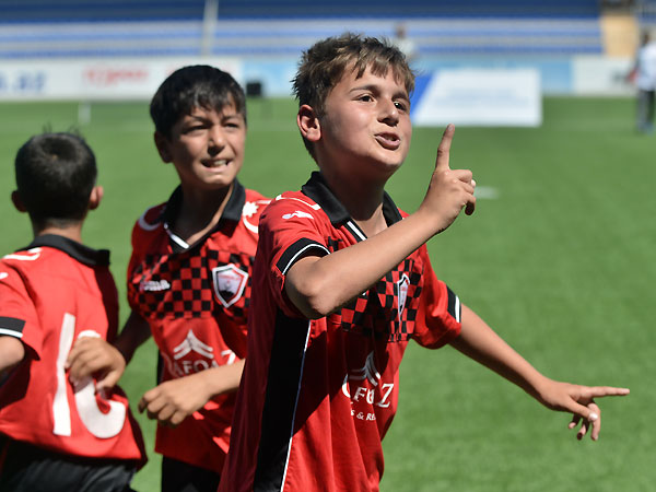 “Qəbələ” futbol klubu: Azərbaycanda yeganə futbol akademiyası necə fəaliyyət göstərir? – FOTO