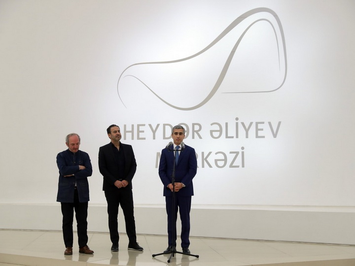 В Центре Гейдара Алиева открылась выставка французского скульптора Мауро Корда - ФОТО