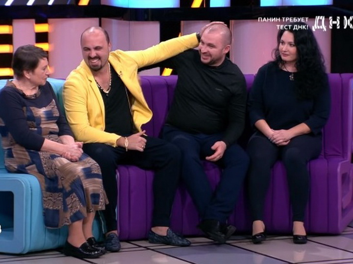 Бакинский шоумен обрел брата в эфире шоу «ДНК» на канале НТВ - ВИДЕО