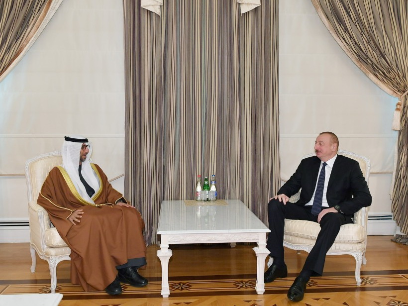 Президент Ильхам Алиев принял министра энергетики и промышленности ОАЭ