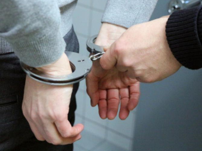 В Баку задержан водитель, который сбил пешехода и сбежал