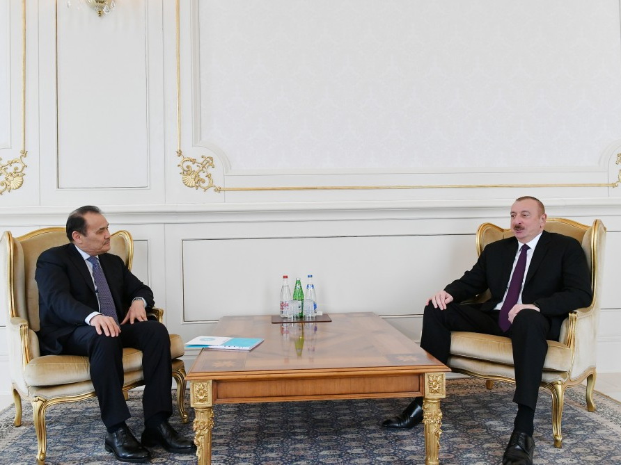 Президент Ильхам Алиев принял генсека Совета сотрудничества тюркоязычных государств