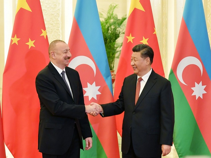 Prezident İlham Əliyev Çin Xalq Respublikasının sədri Si Cinpin ilə görüşüb – FOTO – YENİLƏNİB