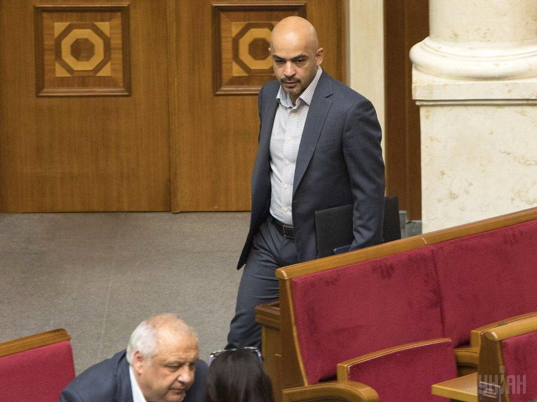 Украинского депутата не пускали в Армению