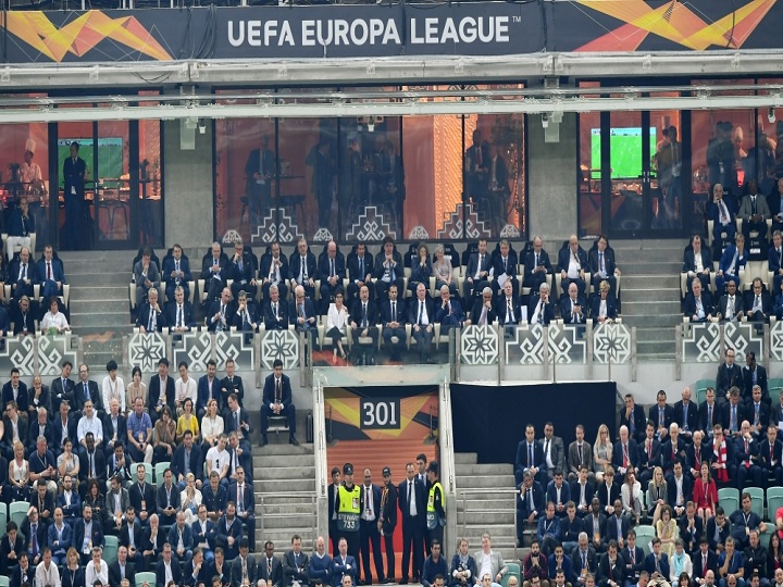 İlham Əliyev və ailəsi UEFA Avropa Liqasının final oyununa baxıblar – FOTO