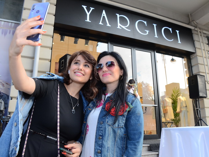 В Баку открылся первый магазин одного из самых популярных турецких брендов Yargıcı - ФОТО