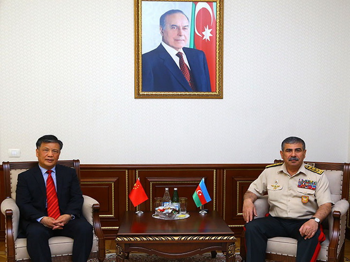 Минобороны Азербайджана встретился с послом Китая