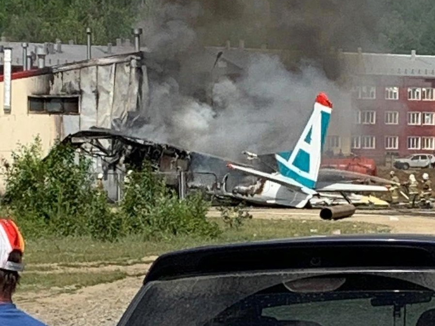 Пассажир разбившегося в Бурятии Ан-24 снял на видео момент крушения – ФОТО - ВИДЕО - ОБНОВЛЕНО