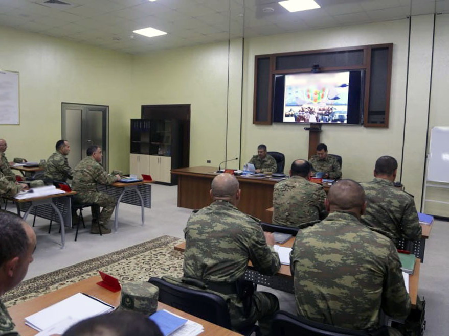 Министру обороны Азербайджана доложили о ходе учений – ФОТО - ВИДЕО