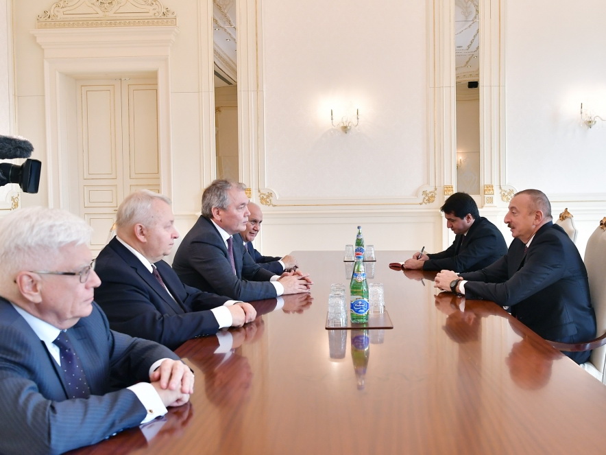 Президент Ильхам Алиев принял российскую делегацию