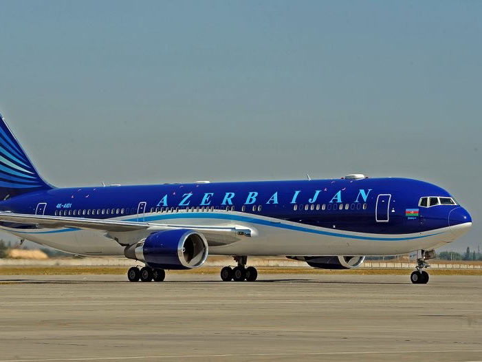 Самолёт Нью-Йорк - Баку вынужденно сел в Гяндже