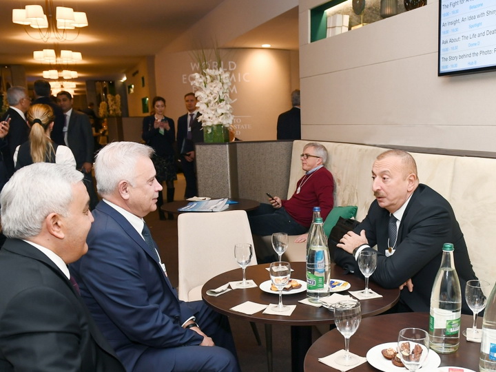 Президент Ильхам Алиев встретился в Давосе с президентом российской компании «ЛУКОЙЛ» - ФОТО