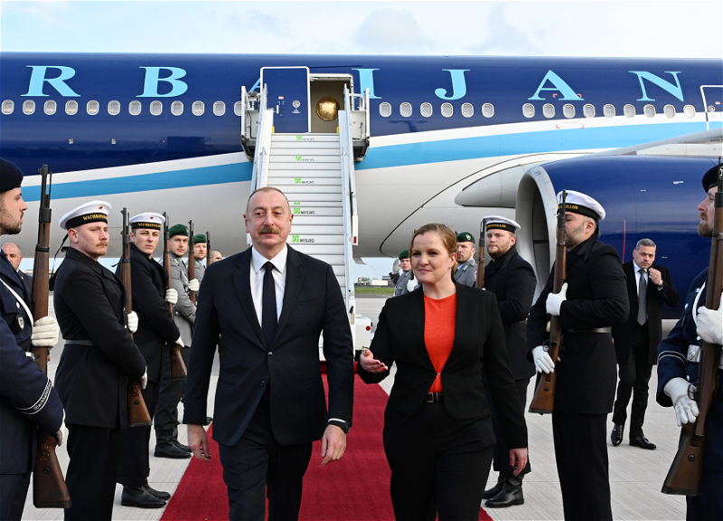 Президент Ильхам Алиев прибыл с рабочим визитом в Германию - ФОТО
