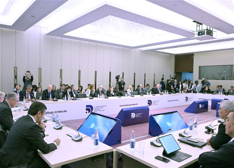В рамках VI Всемирного форума по межкультурному диалогу состоялся III Саммит международных организаций - ФОТО