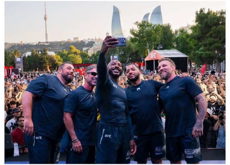 Победитель UFC Fight Night Халил Раунтри: «Баку - одно из лучших мест на планете» - ФОТО