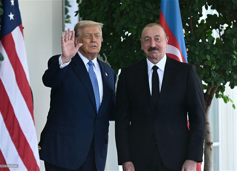 Президент Азербайджана: Мы действительно открываем новую страницу истории