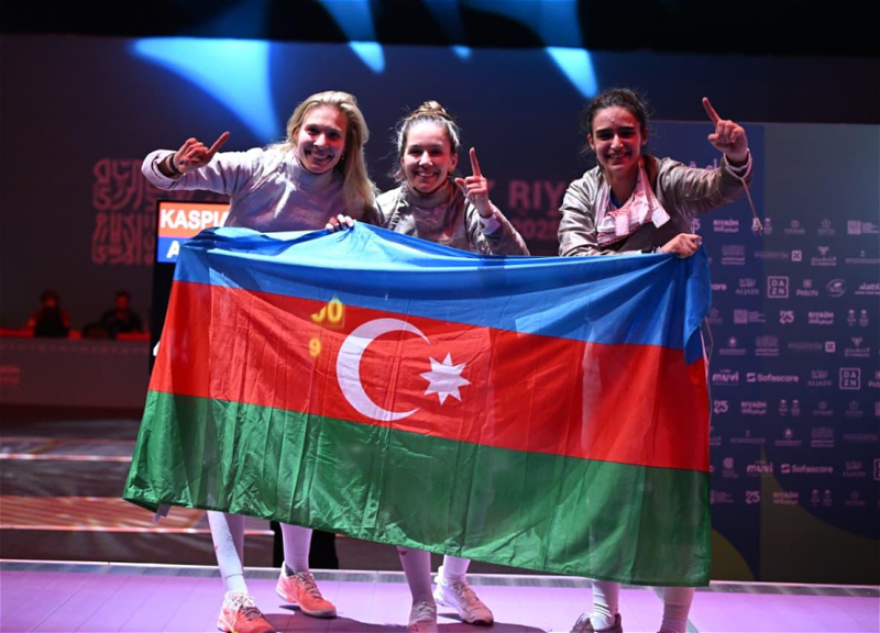 Исламиада: Азербайджанские саблистки стали золотыми медалистками Игр
